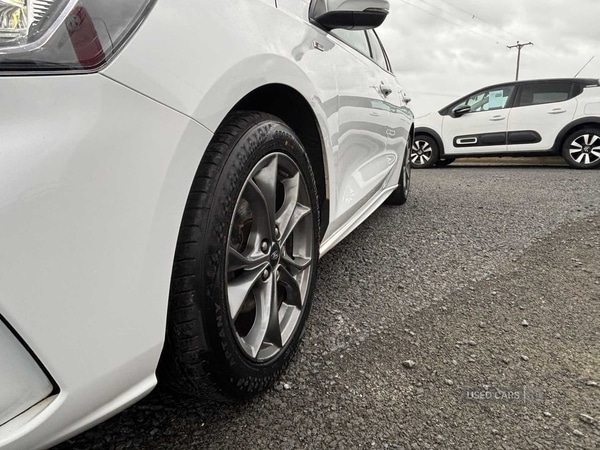 Used Ford Focus 2020 for sale - 77884240: Photo 4