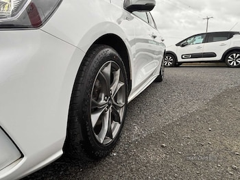 Used Ford Focus 2020 for sale - 77884240: Photo