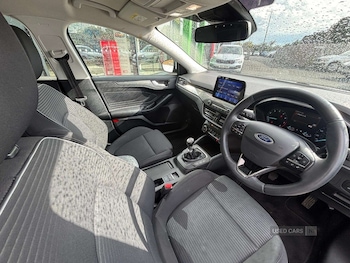 Used Ford Focus 2019 for sale - 75770117: Photo