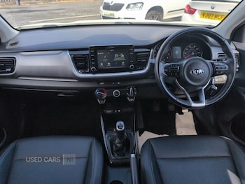 Used Kia Stonic 2019 for sale - 78574422: Photo
