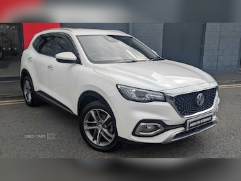 MG - MG HS