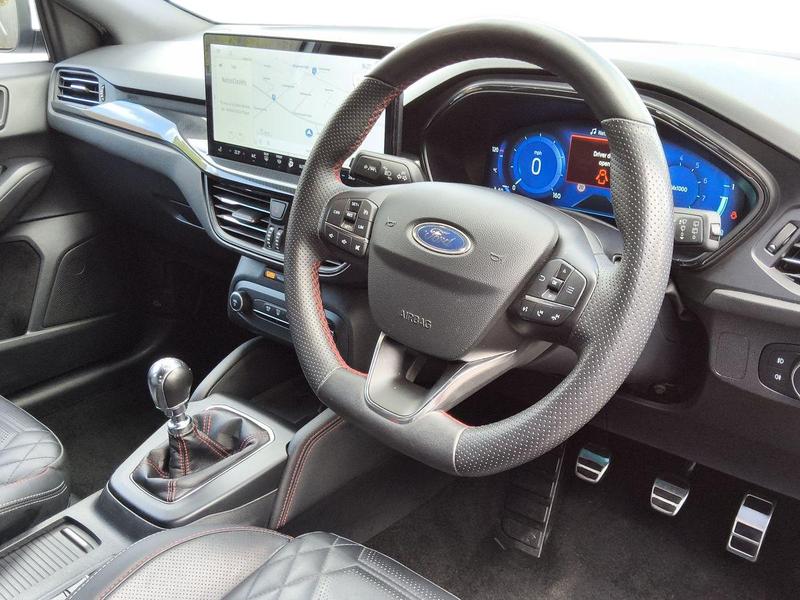Used Ford Focus 2023 for sale - 76835498: Photo 11