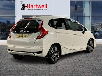 Used Honda Jazz 2018 for sale - 77071472: Photo