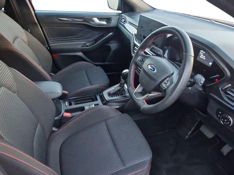 Used Ford Focus 2023 for sale - 76835494: Photo 11