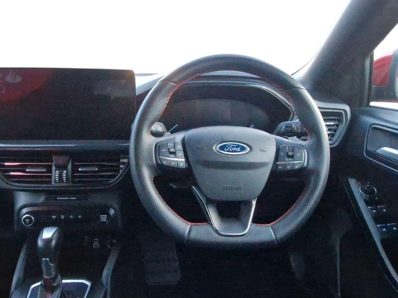 Used Ford Focus 2023 for sale - 76835494: Photo 13