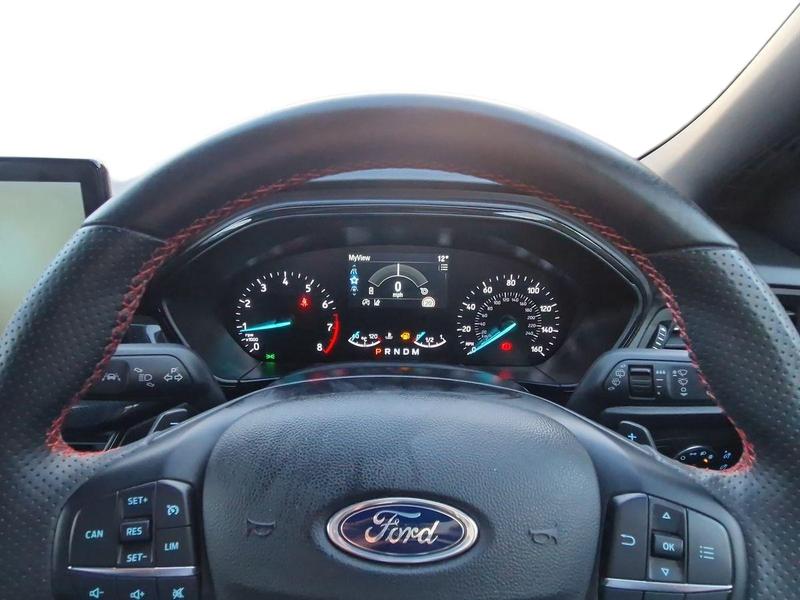 Used Ford Focus 2023 for sale - 76835494: Photo 14