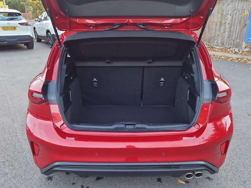 Used Ford Focus 2023 for sale - 76835494: Photo 19