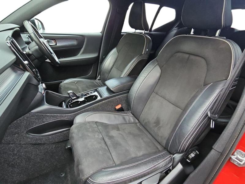 Used Volvo XC40 2020 for sale - 76835722: Photo 16