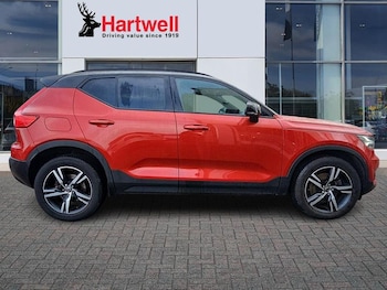 Used Volvo XC40 2020 for sale - 76835722: Photo