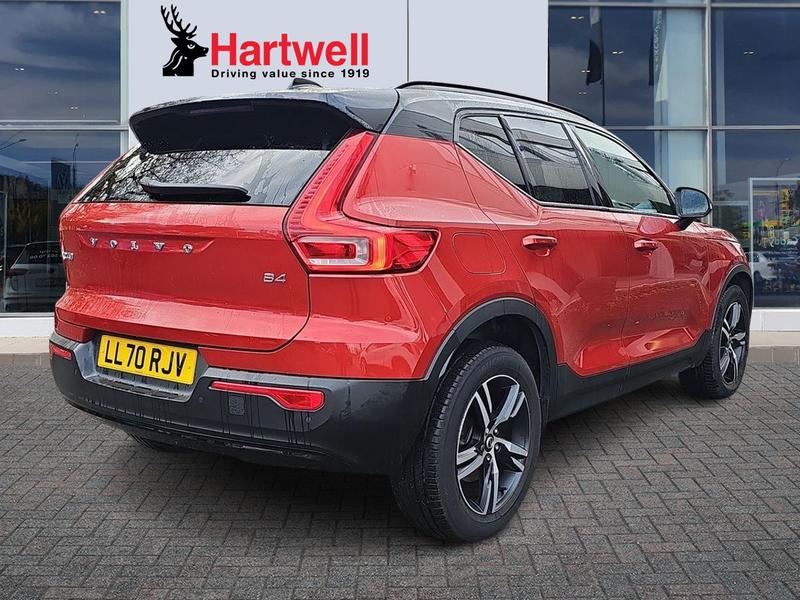 Used Volvo XC40 2020 for sale - 76835722: Photo 3
