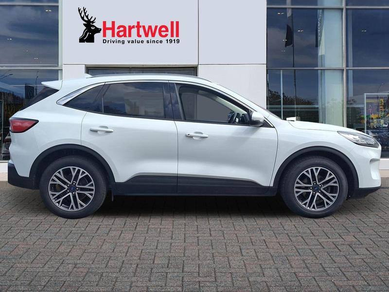 Used Ford Kuga 2022 for sale - 76835651: Photo 2