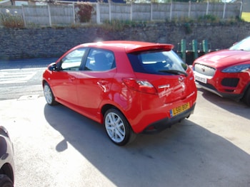 Used Mazda Mazda2 2011 for sale - 75789174: Photo