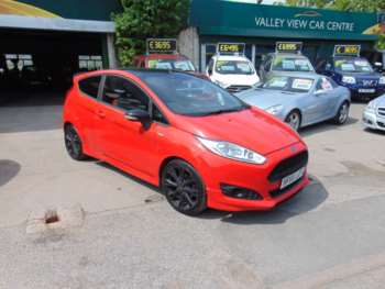 2016 (66) - 1.0 EcoBoost 140 ST-Line Red 3dr