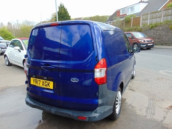 Used Ford Transit Courier 2017 for sale - 75931276: Photo