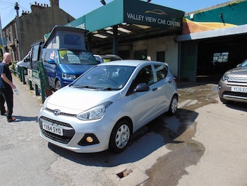 Used Hyundai i10 2014 for sale - 79261685: Photo