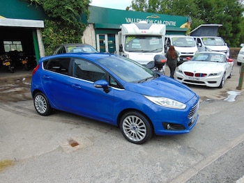 Used Ford Fiesta 2013 for sale - 79282930: Photo