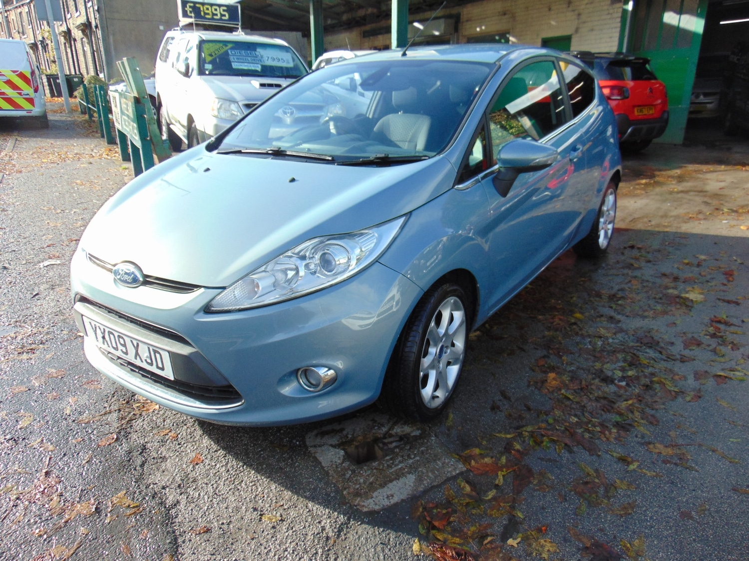 Used Ford Fiesta 2009 for sale - 76403273: Photo 2