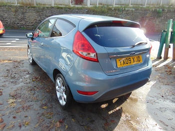 Used Ford Fiesta 2009 for sale - 76403273: Photo