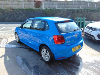 Used Volkswagen Polo 2015 for sale - 78152455: Photo