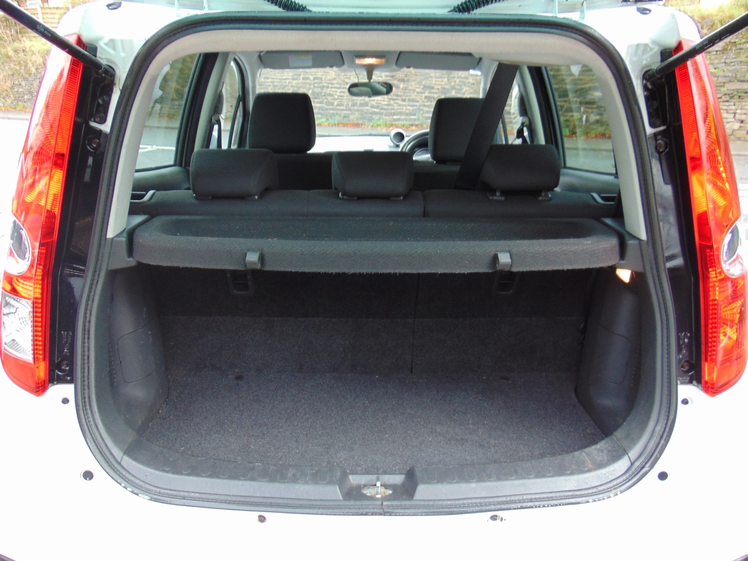 Used Suzuki Splash 2013 for sale - 76329482: Photo 7
