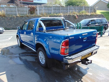 Used Toyota Hilux 2014 for sale - 75604075: Photo