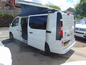 Used Vauxhall Vivaro 2015 for sale - 78859366: Photo