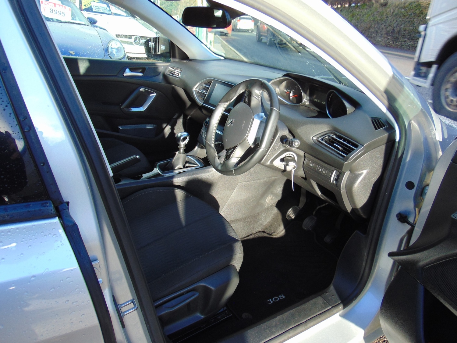 Used Peugeot 308 2016 for sale - 77568220: Photo 6