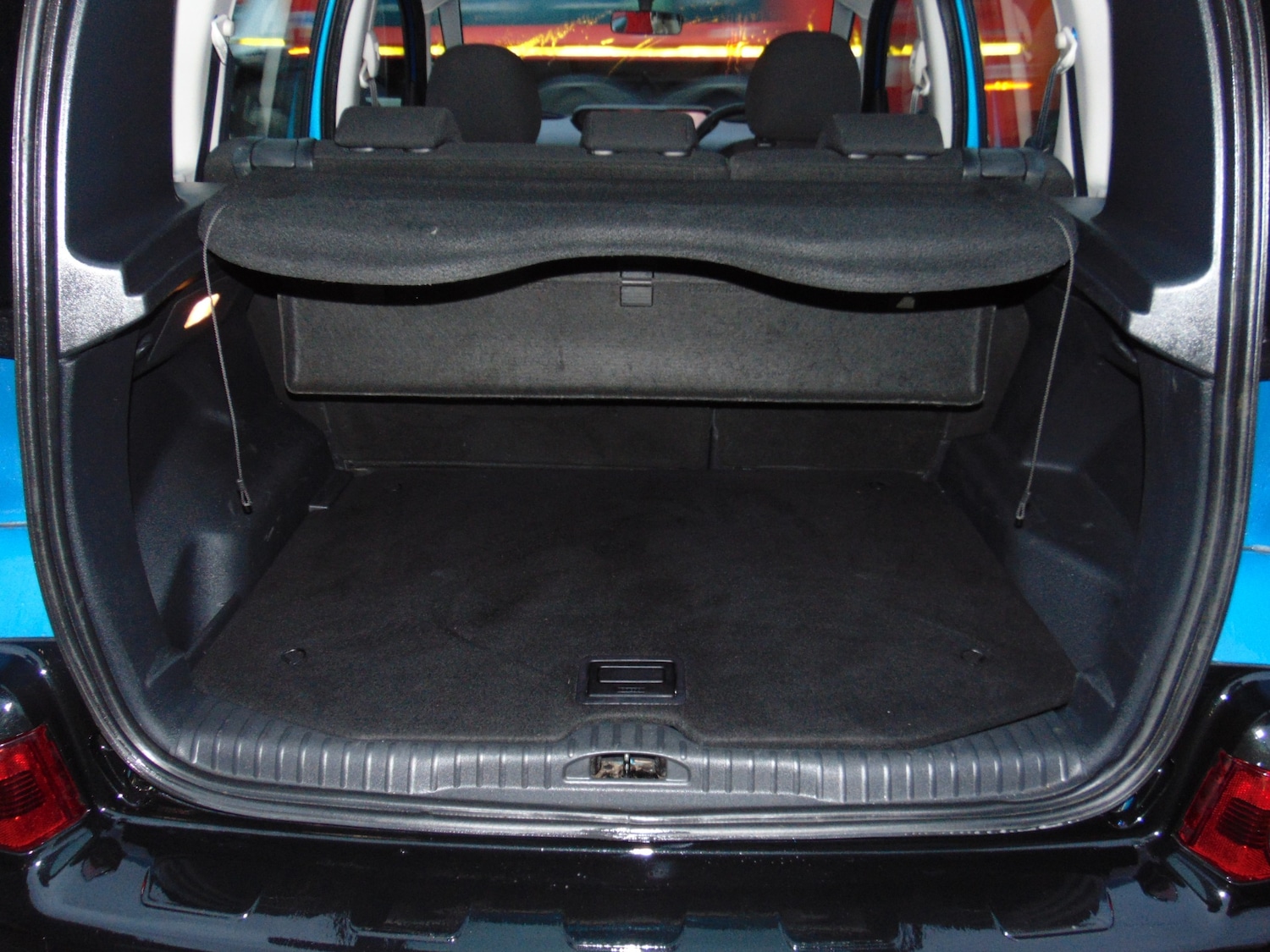 Used Citroen C3 Picasso 2010 for sale - 76834701: Photo 5