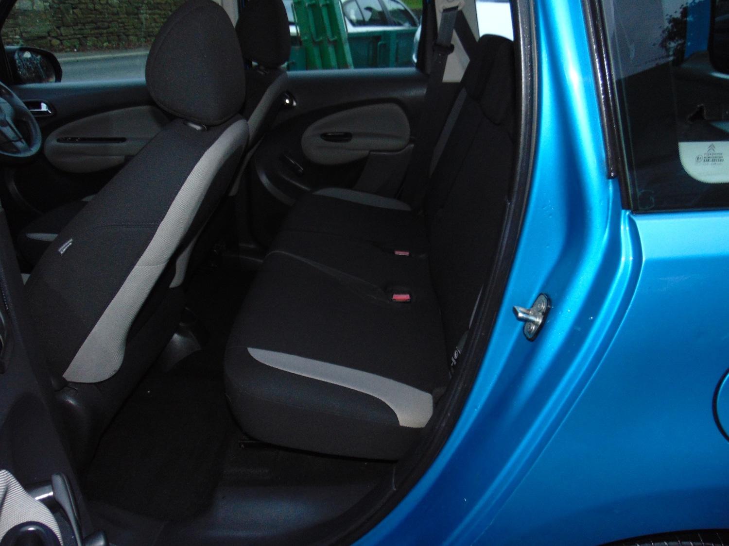 Used Citroen C3 Picasso 2010 for sale - 76834701: Photo 6