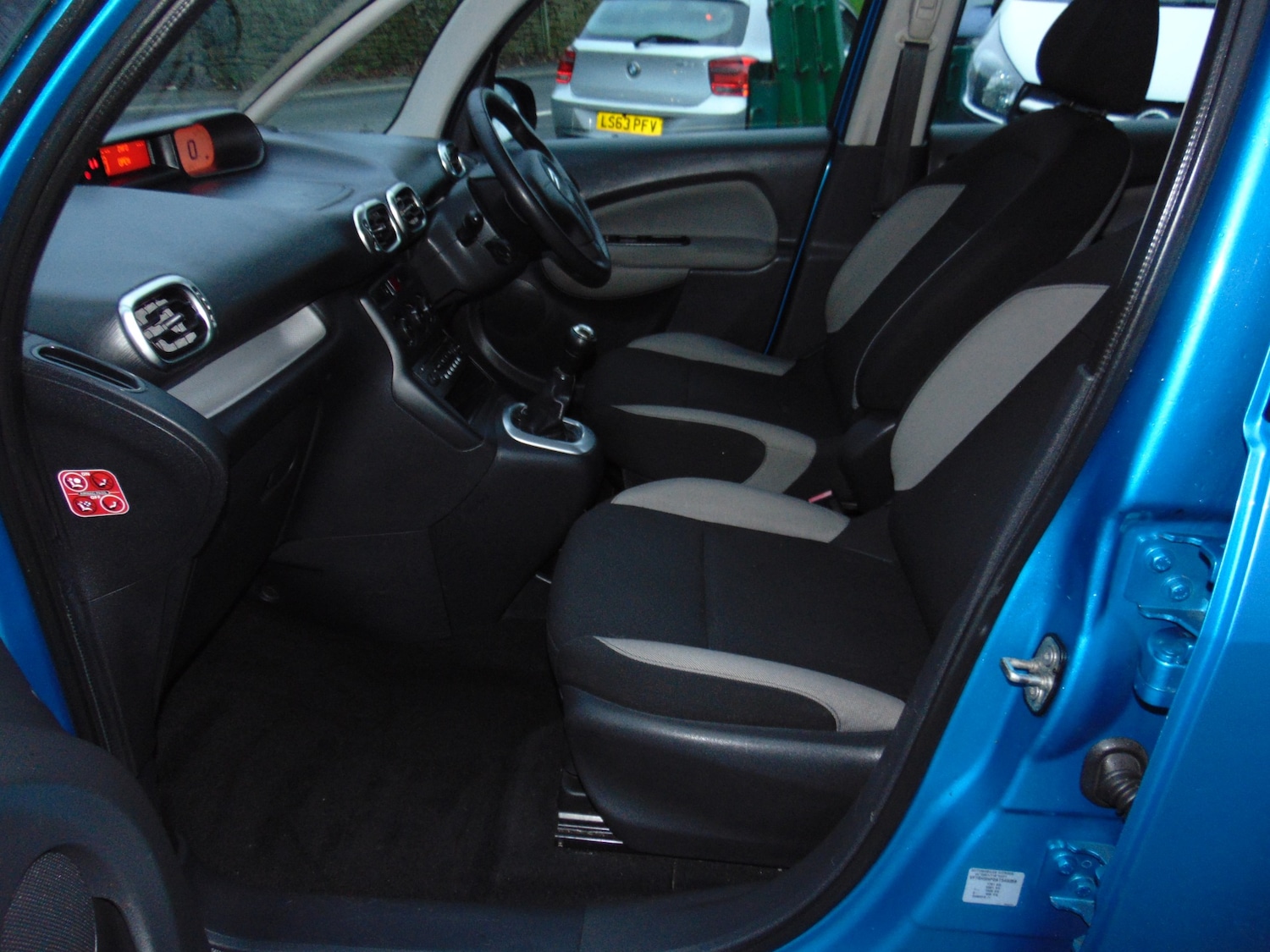 Used Citroen C3 Picasso 2010 for sale - 76834701: Photo 7