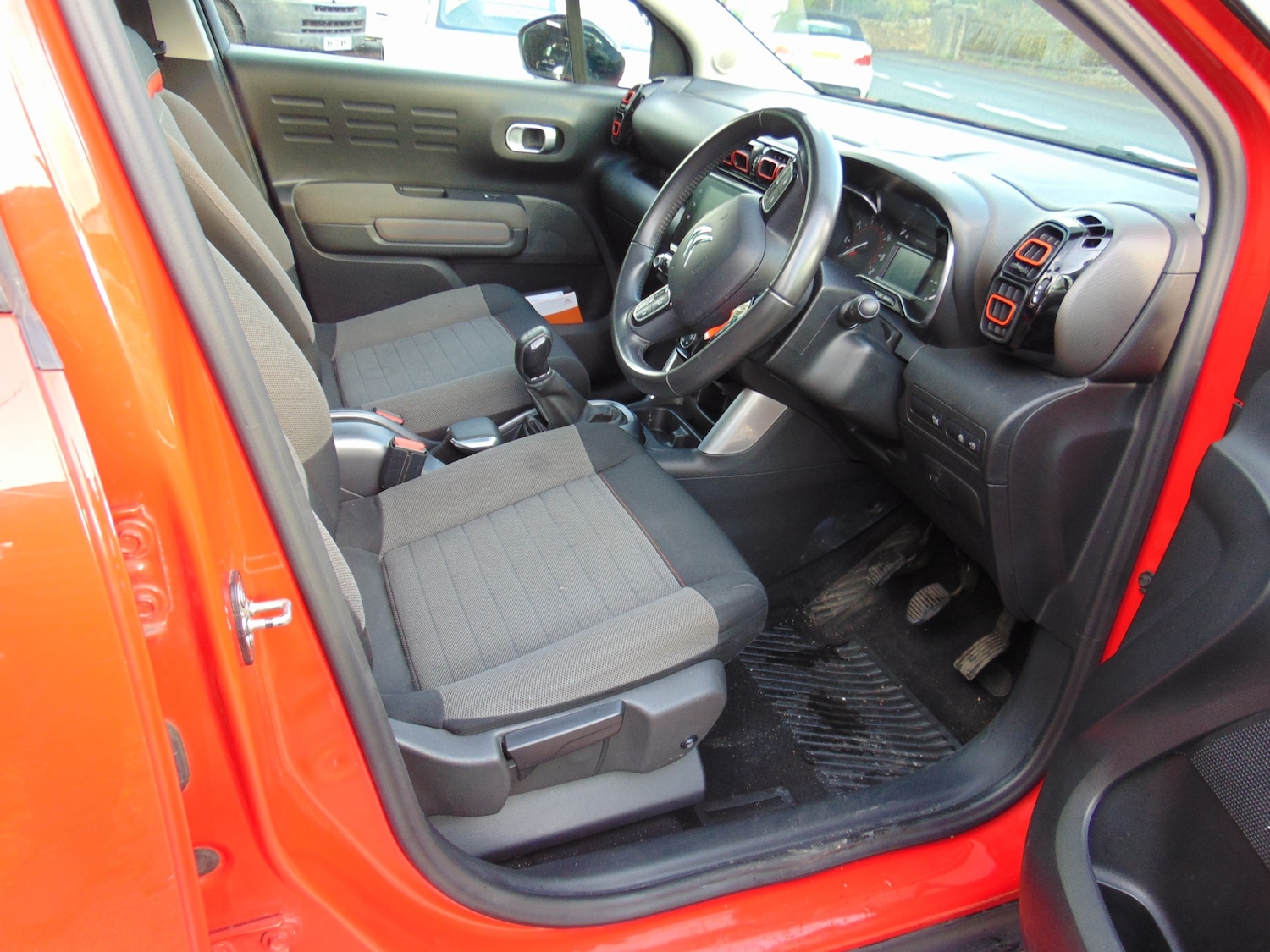 Used Citroen C3 Aircross 2017 for sale - 76402654: Photo 5