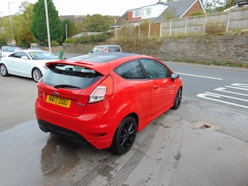 Used Ford Fiesta 2017 for sale - 76156647: Photo 4