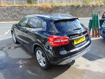 Used Mercedes-Benz GLA 2017 for sale - 79420881: Photo