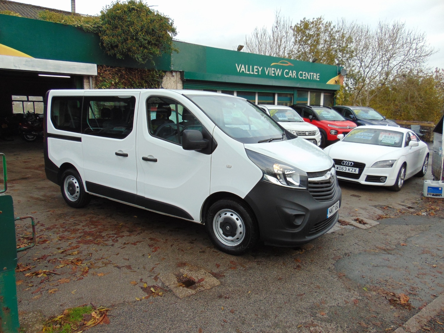 Used Vauxhall Vivaro 2017 for sale - 76413042: Photo 1