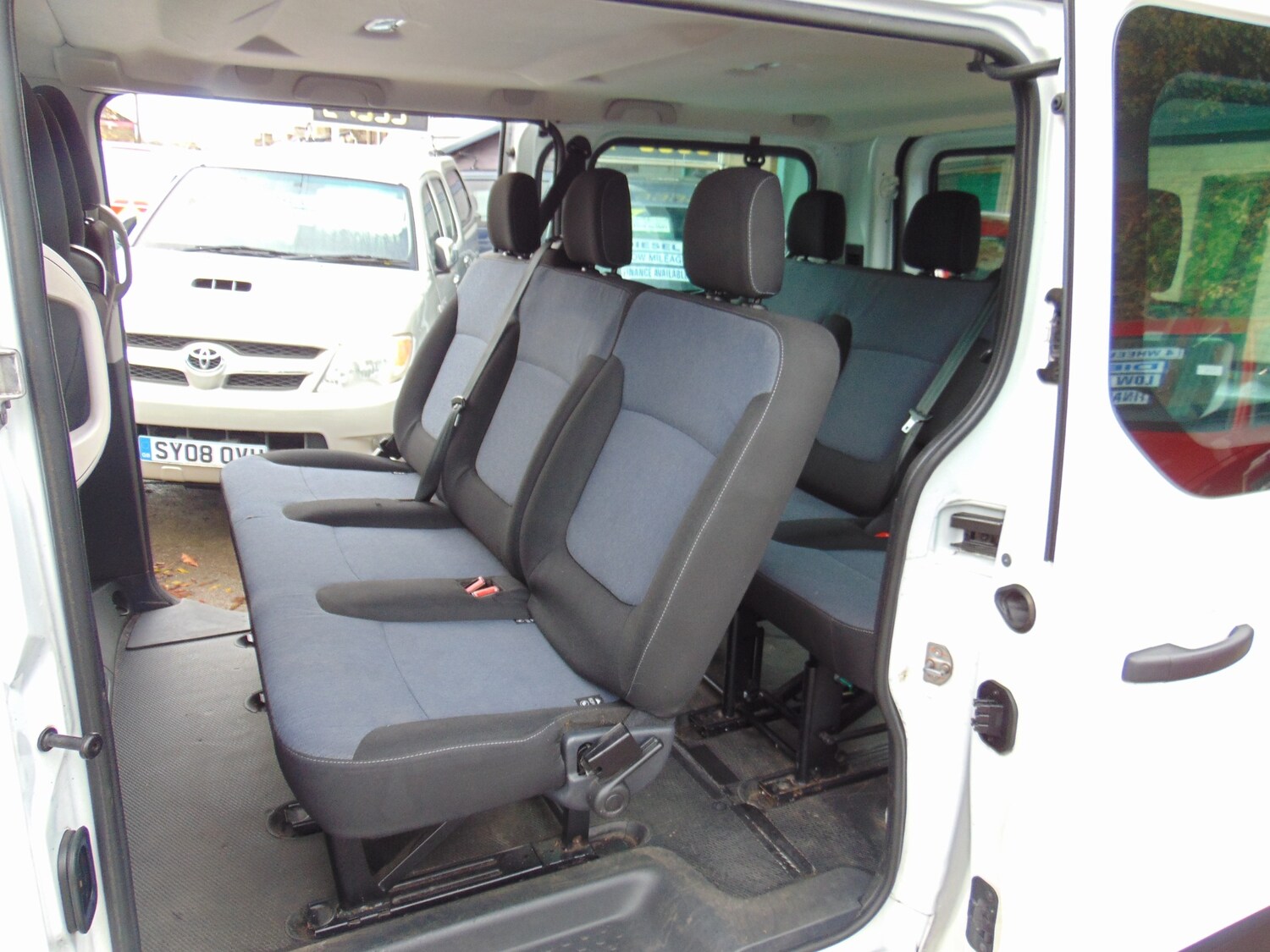 Used Vauxhall Vivaro 2017 for sale - 76413042: Photo 9