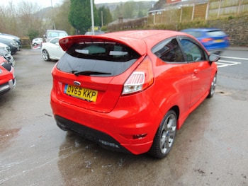 Used Ford Fiesta 2015 for sale - 77416965: Photo