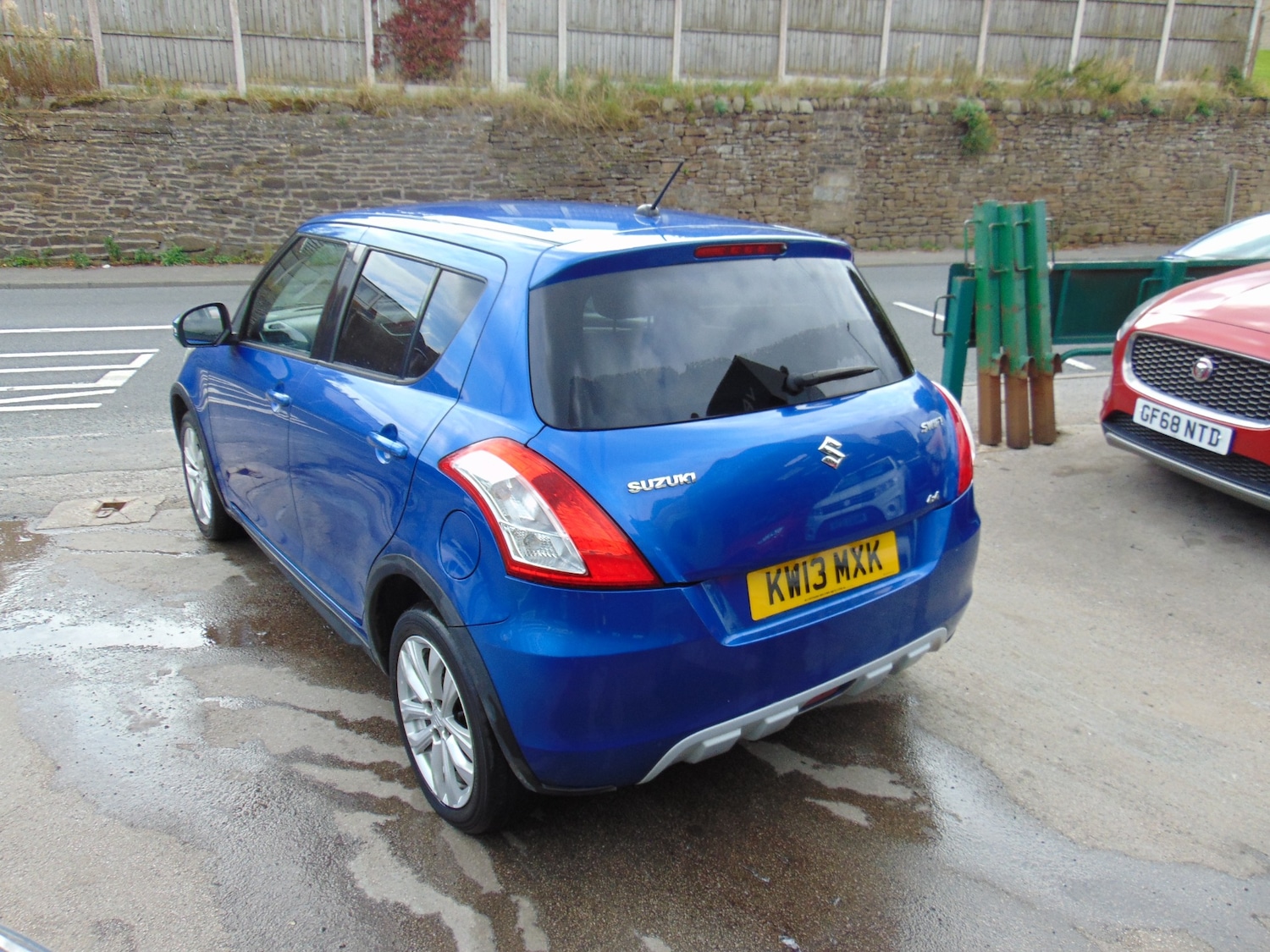 Used Suzuki Swift 2013 for sale - 76075835: Photo 3