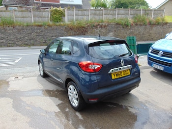 Used Renault Captur 2017 for sale - 79098933: Photo