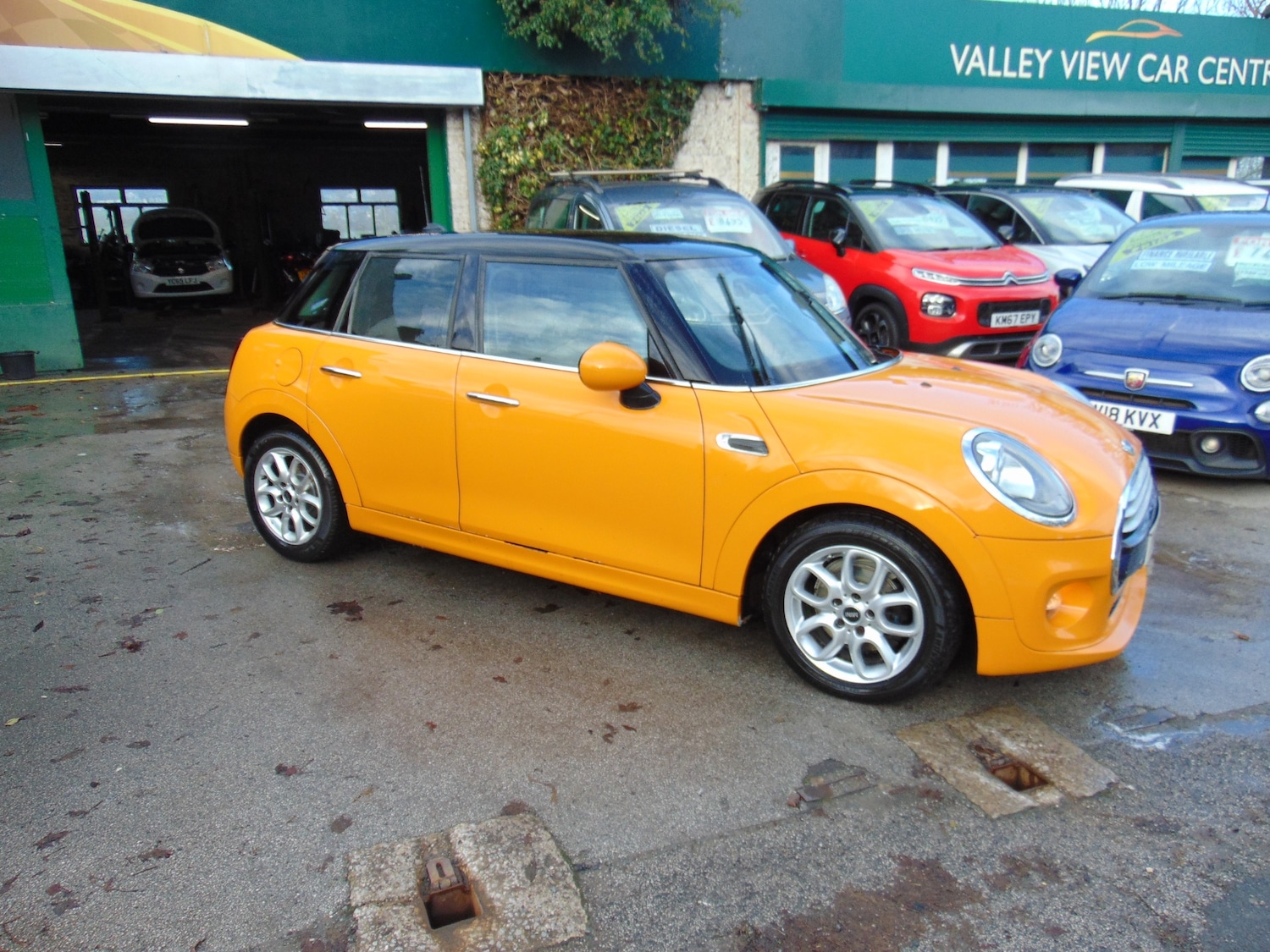Used MINI Hatch 2015 for sale - 76859592: Photo 1