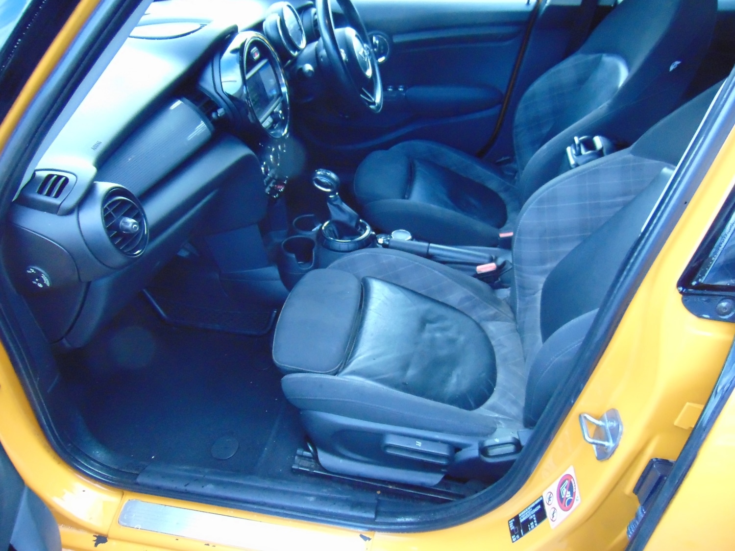 Used MINI Hatch 2015 for sale - 76859592: Photo 7