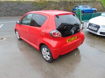 Used Toyota AYGO 2012 for sale - 77649719: Photo