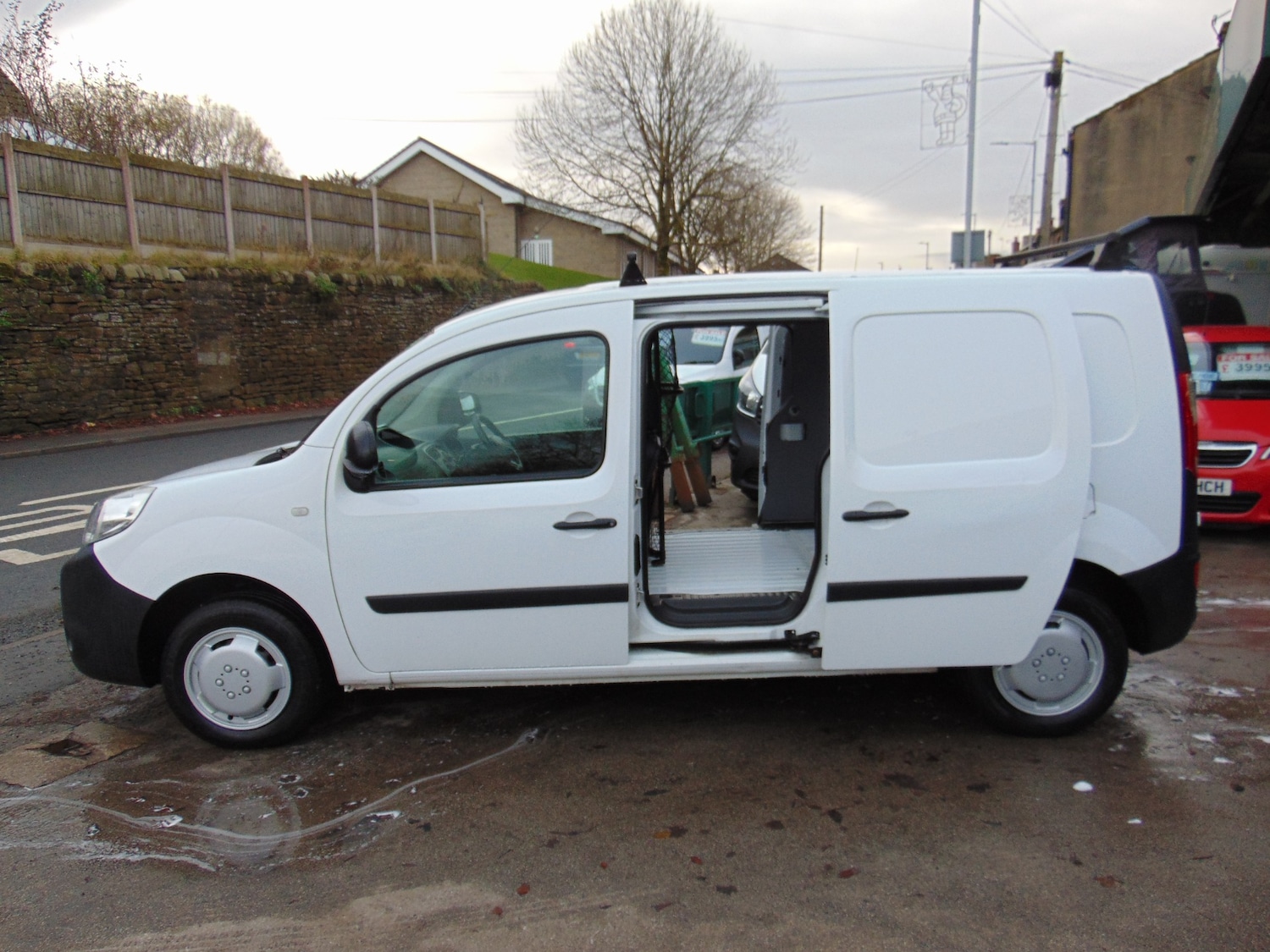 Used Renault Kangoo 2015 for sale - 76718870: Photo 5