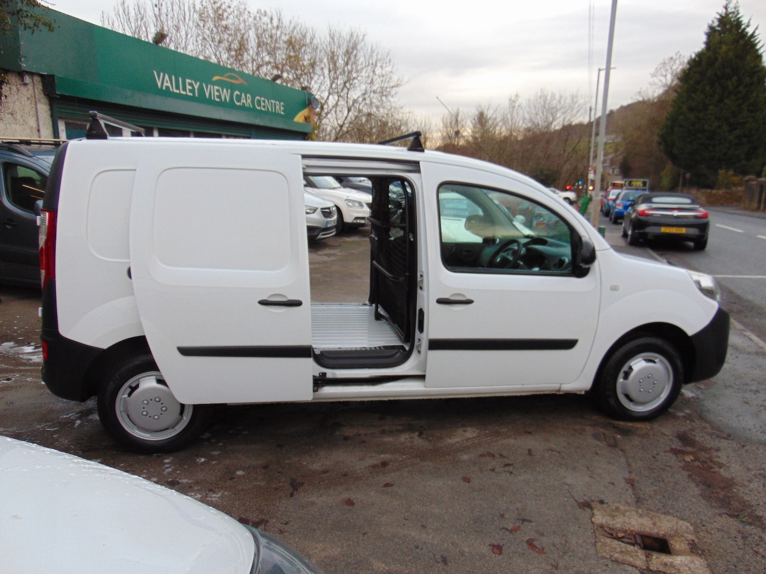 Used Renault Kangoo 2015 for sale - 76718870: Photo 6