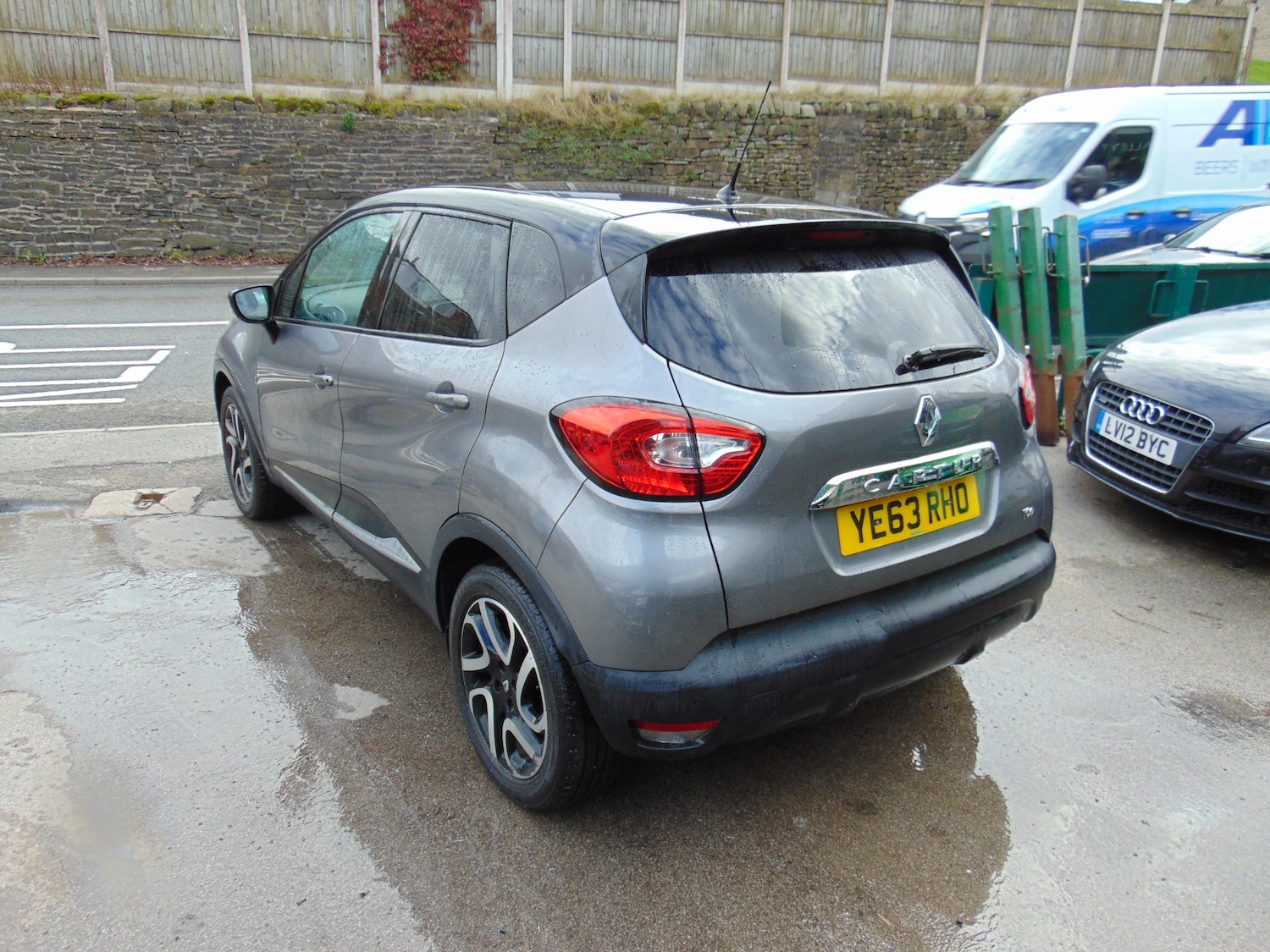 Used Renault Captur 2013 for sale - 77630126: Photo 3