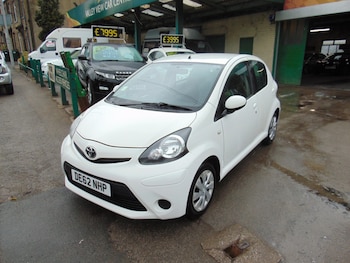 Used Toyota AYGO 2012 for sale - 74374554: Photo