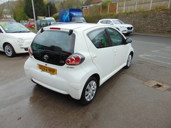 Used Toyota AYGO 2012 for sale - 74374554: Photo