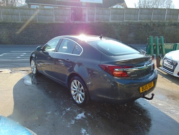 Used Vauxhall Insignia 2015 for sale - 77730010: Photo