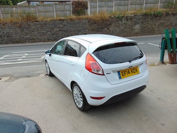 Used Ford Fiesta 2014 for sale - 79625014: Photo