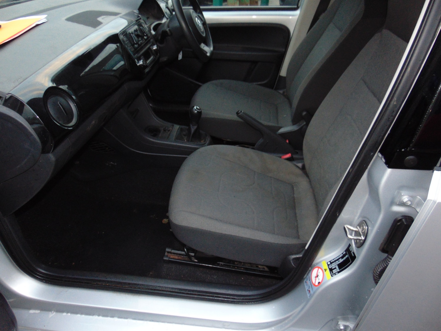 Used Volkswagen up! 2014 for sale - 77011651: Photo 6