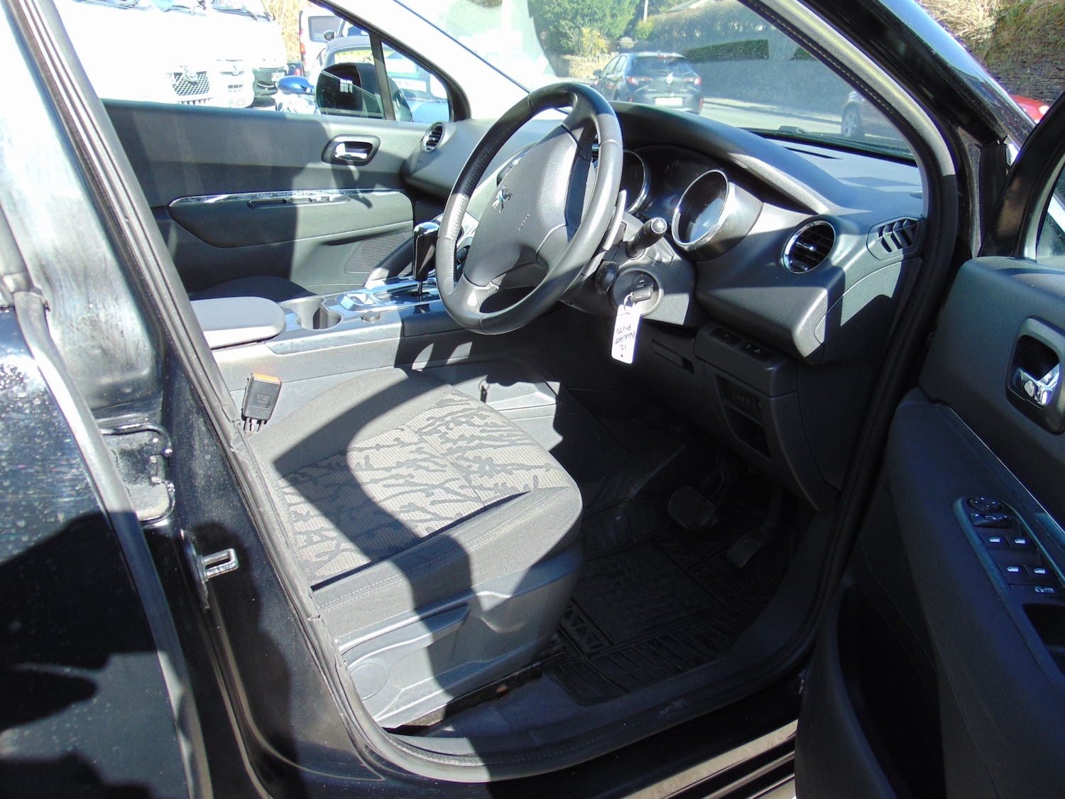 Used Peugeot 3008 2012 for sale - 78053036: Photo 6